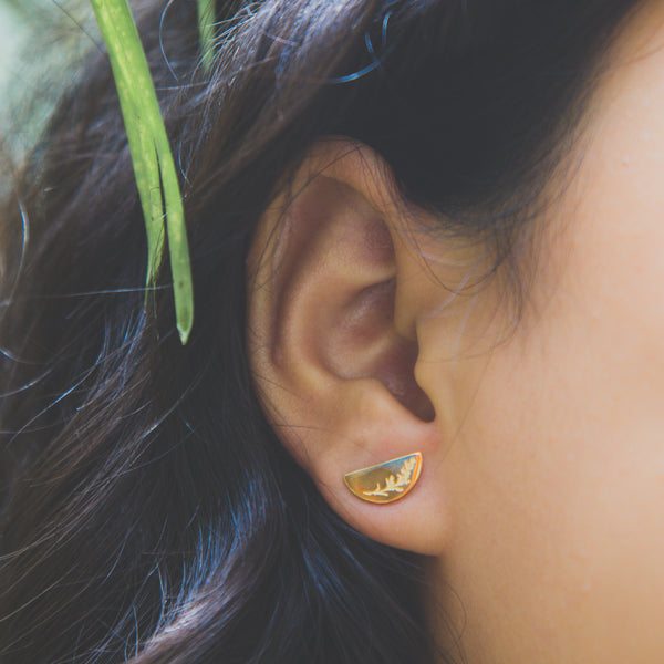 Women's gold earrings cheap studs