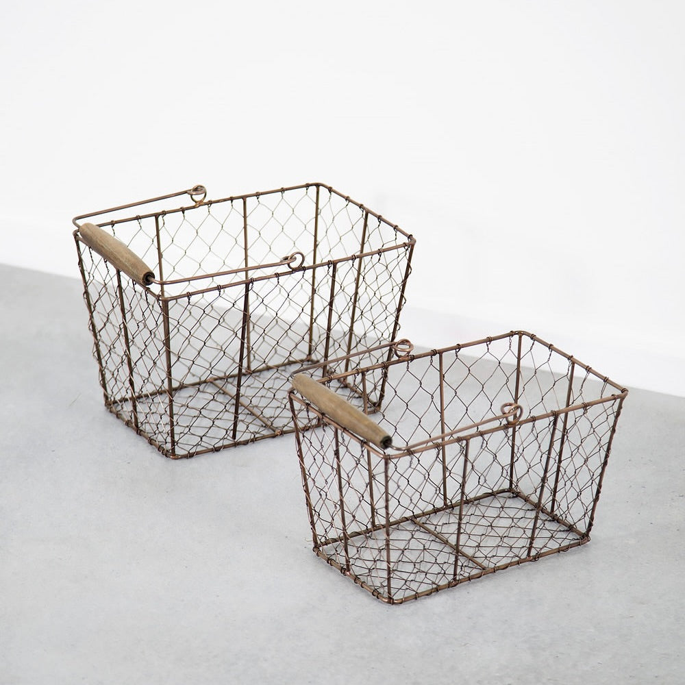 Wire Hand Basket with Wooden Handle