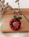 Christmas Hanging Wreath Decoration - Red or Natural