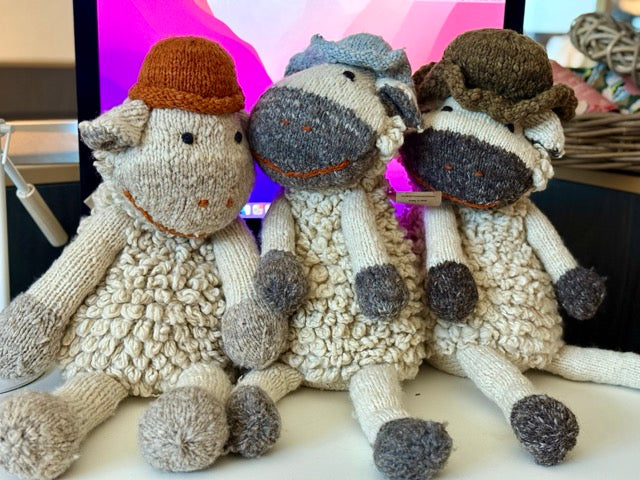 Wool Shamba Sheep - Large &amp; Small