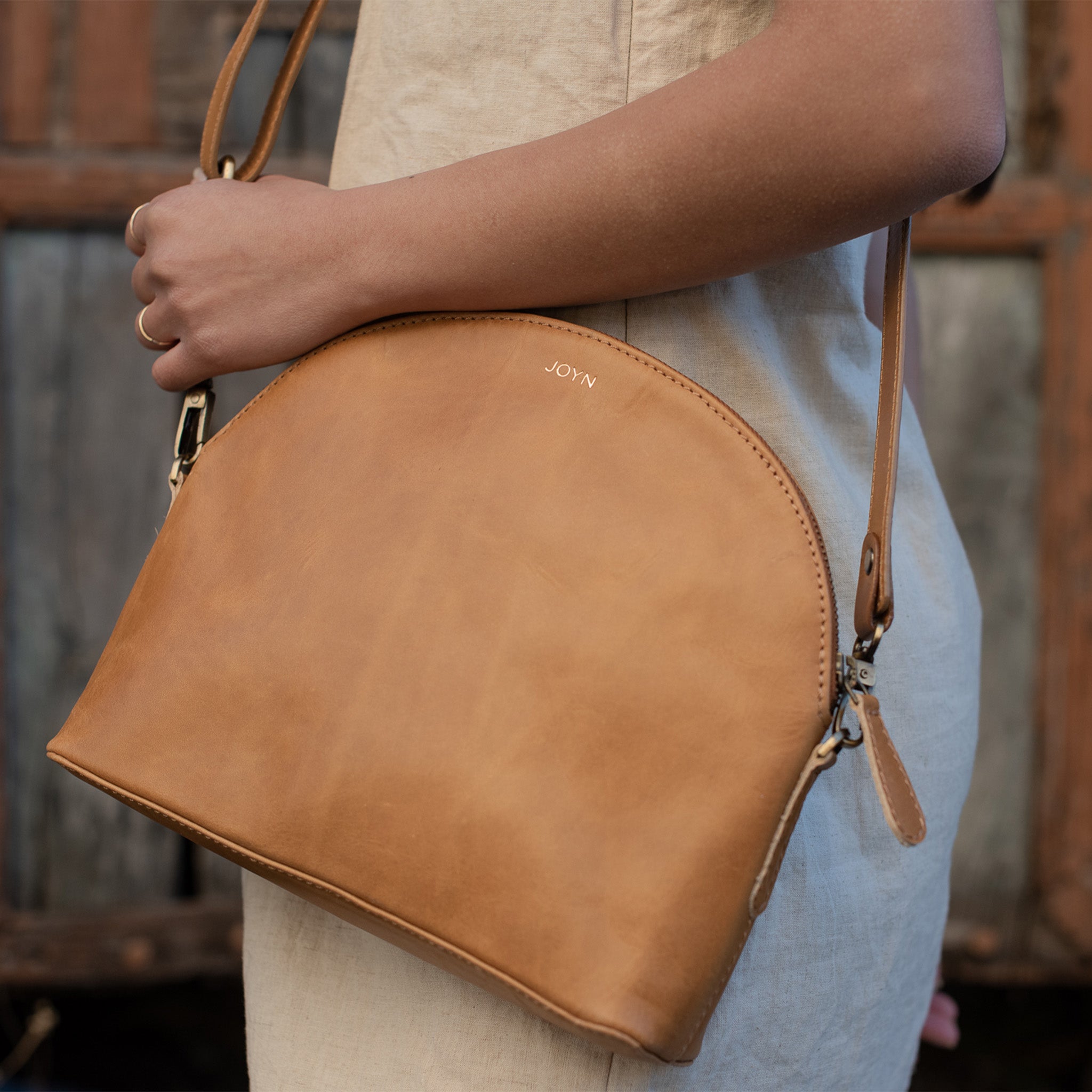 Halfmoon Crossbody Handbag - Camel Leather