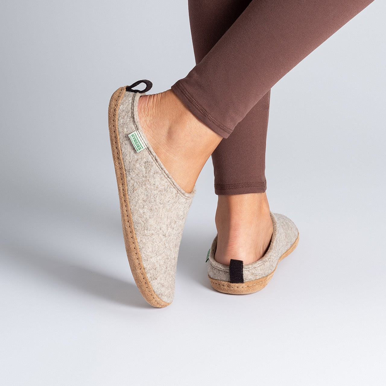 Kyrgies Indoor Wool Slides