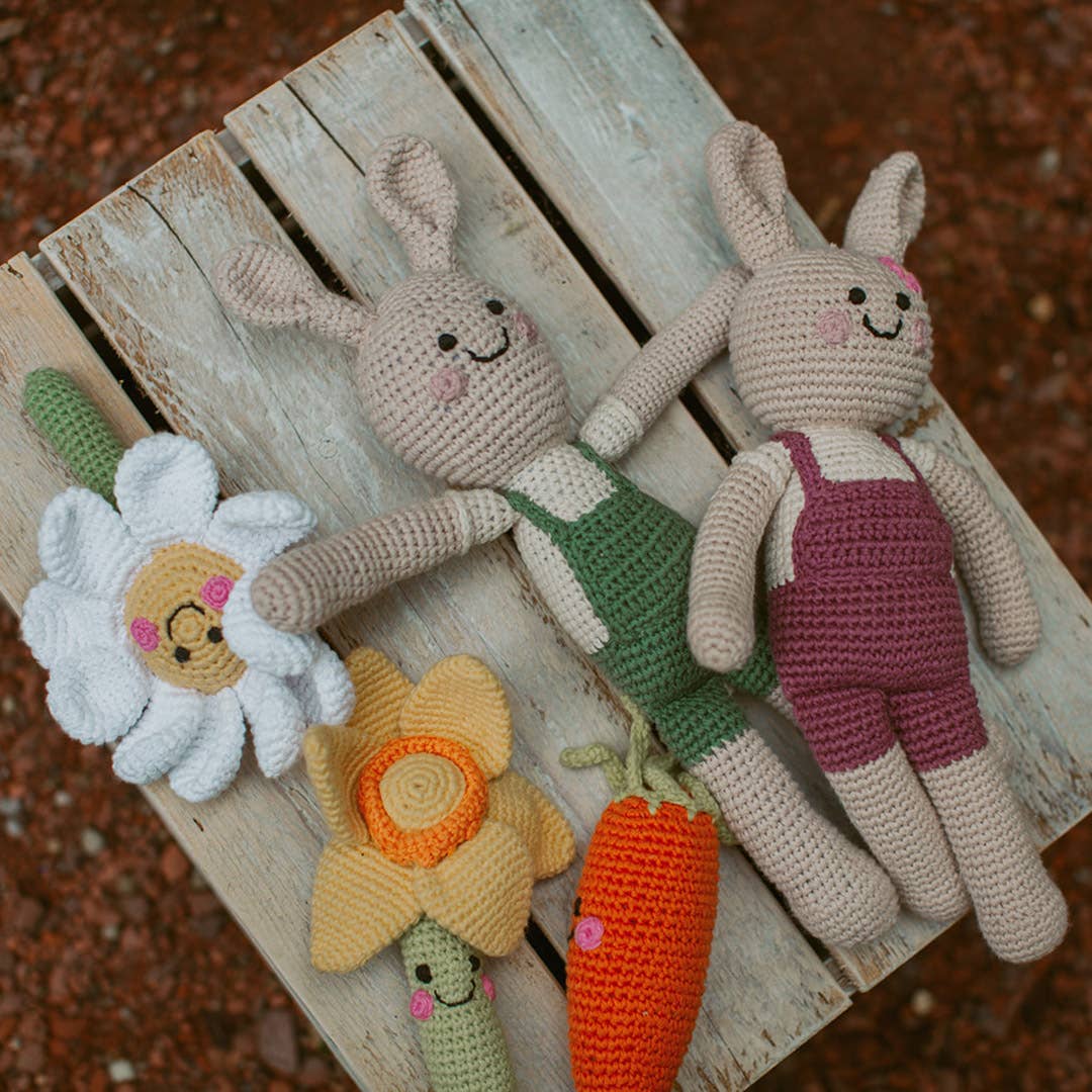 Daffodil Flower Rattle – Handmade Organic Cotton Spring Toy
