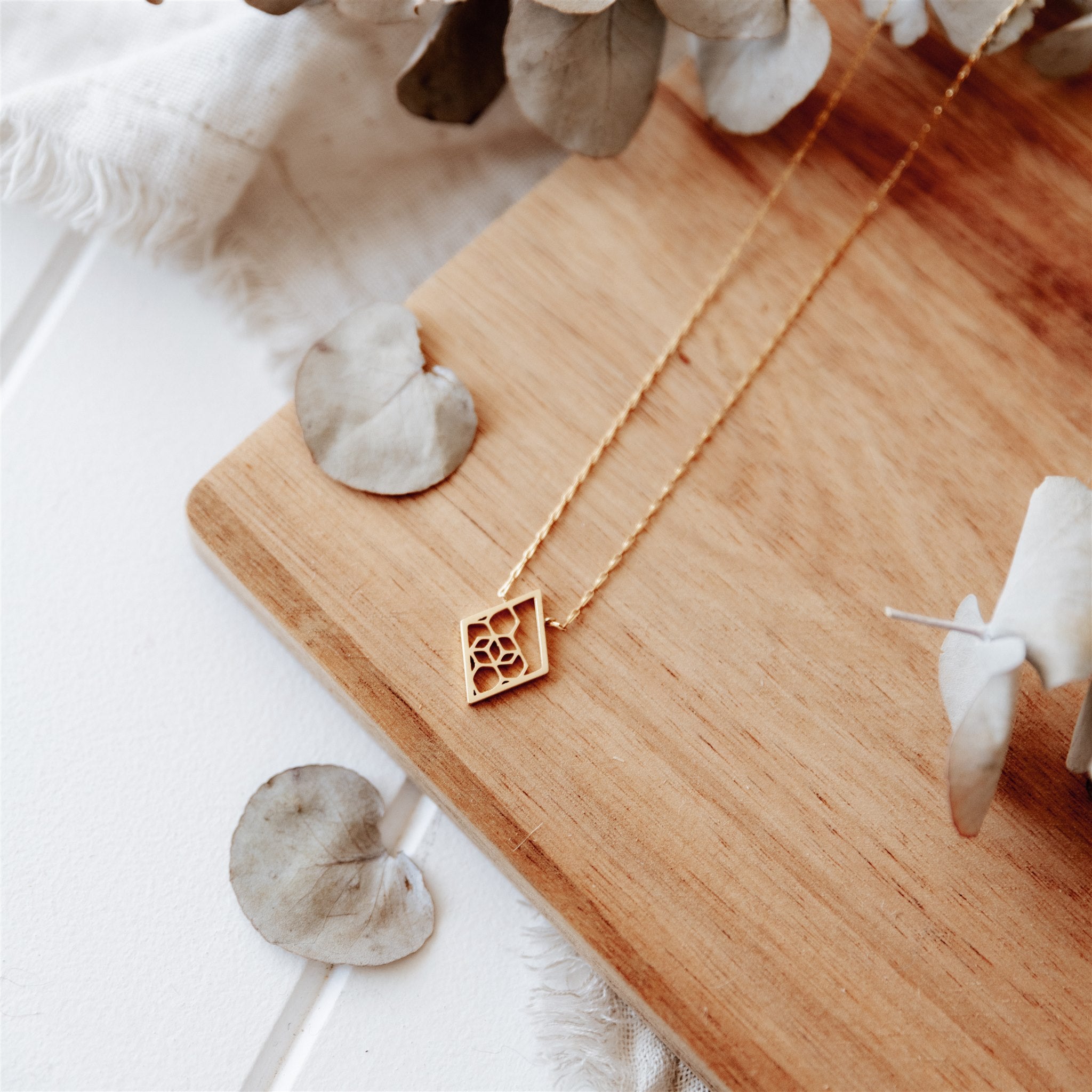 Shielding Hope Necklace - Gold