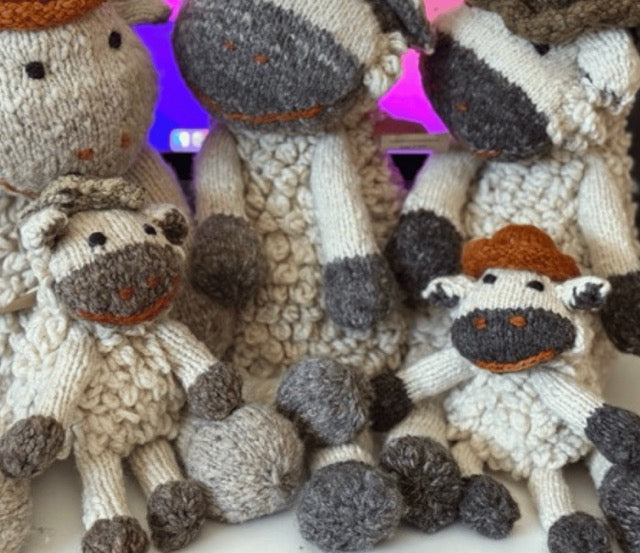 Wool Shamba Sheep - Large &amp; Small