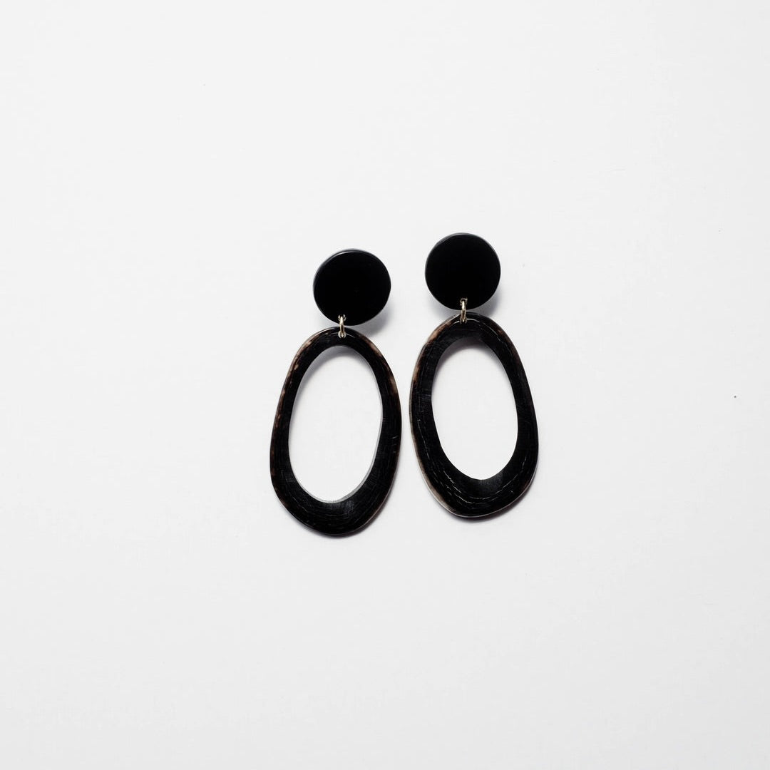 Emy Earrings - Black