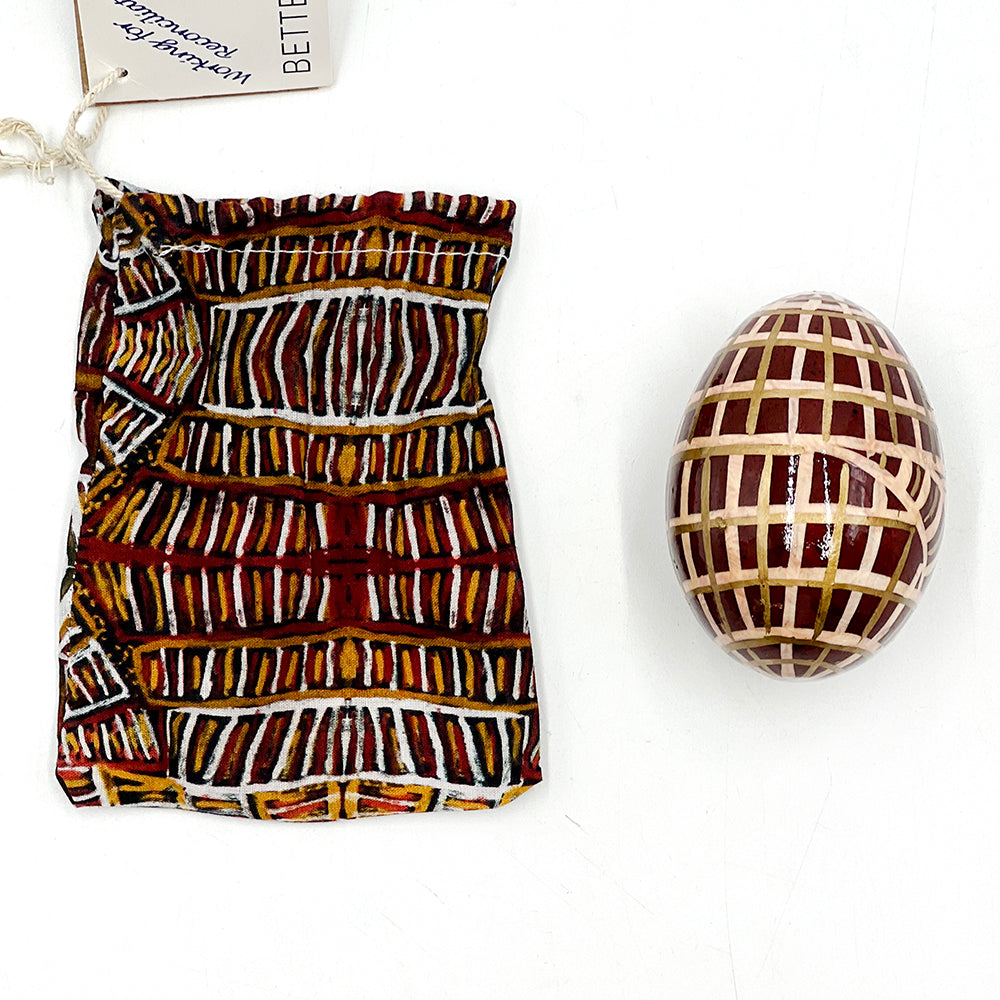 Jane Margaret Tipuamantumirri - Egg Ornament