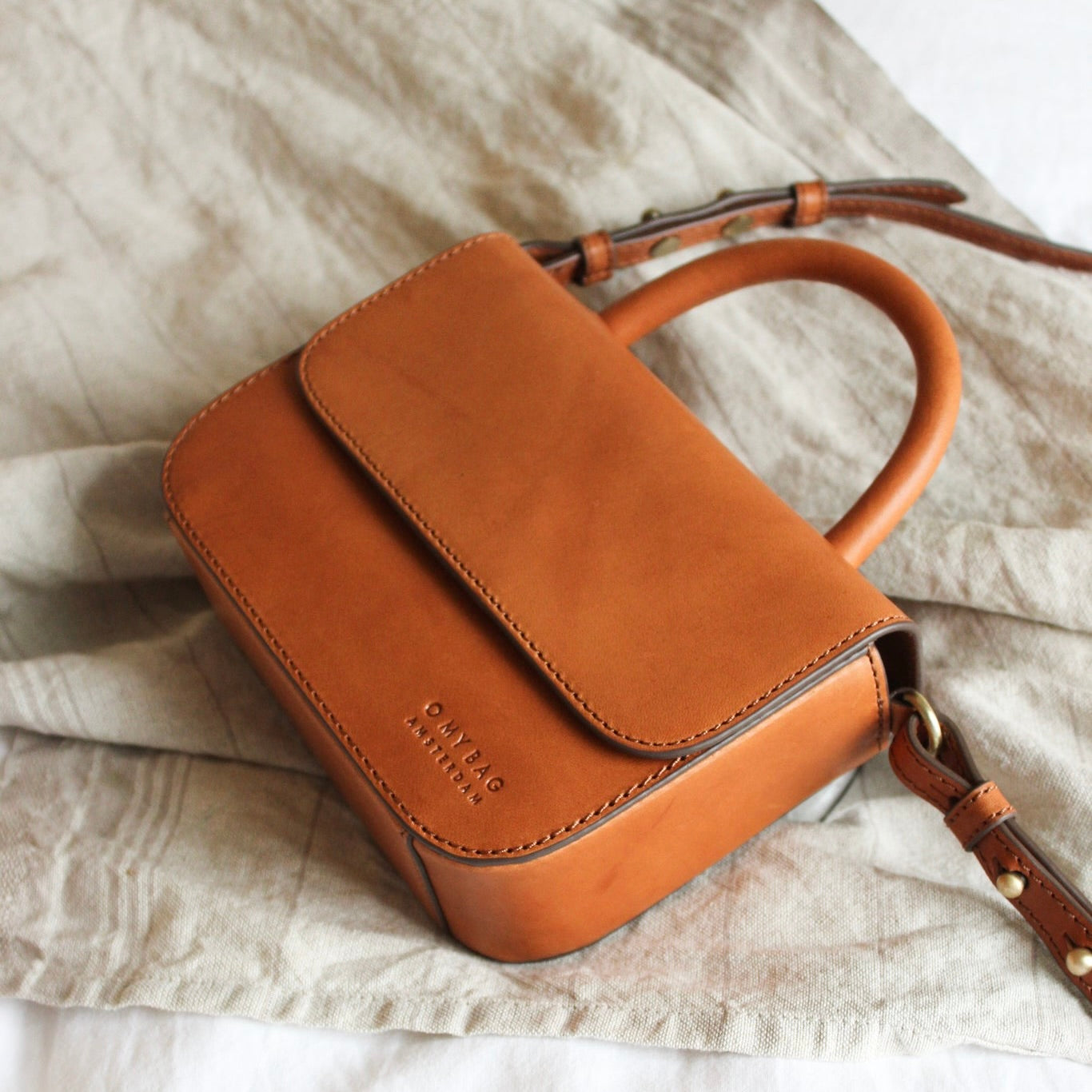 Nano Bag Cognac Classic Leather